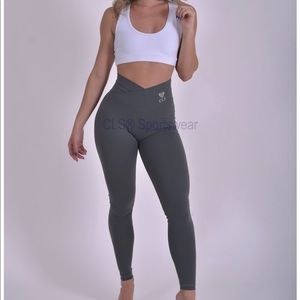 Gray CLS V Cut Scrunch Leggings